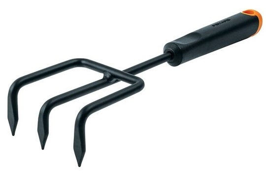 6411501350732 პატარა კულტივატორი Fiskars Ergo Cultivator