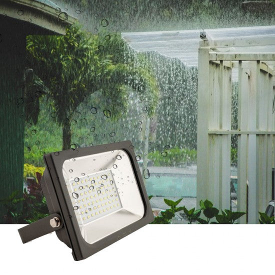 00070-ACK პროჟექტორი ლედ განათებით 50 ვატი 4500 ლუმ 3000 კანდ ზომა 119x157x45მმ IP65 XT61-05002