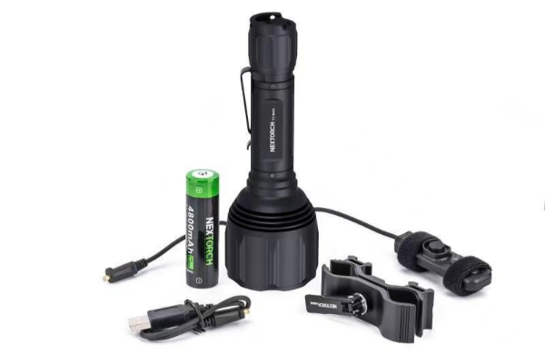 ფანარი ტაქტიკური T7 V2.0 420M 1300LM