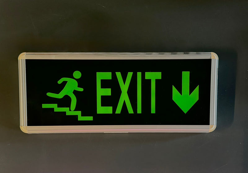 Exit მანიშნებელი (ქვევით) მანათობელი